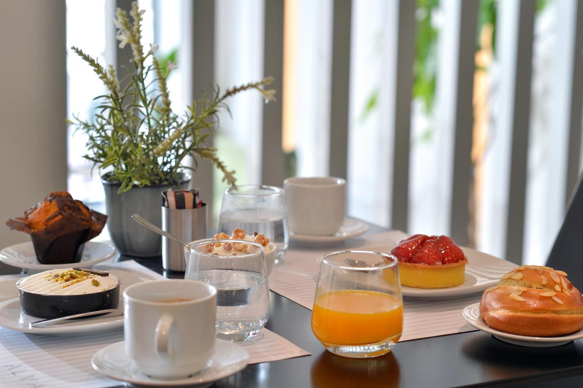 Alva Hotel 3*